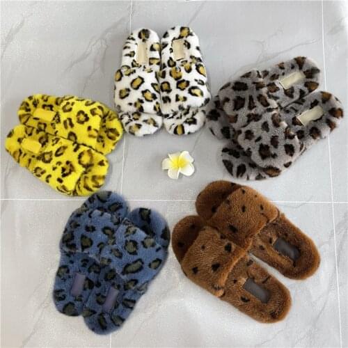 2021 Female Flat Soft Slippers Fashion Women Mink Slides For Women Fluffy Slippers
