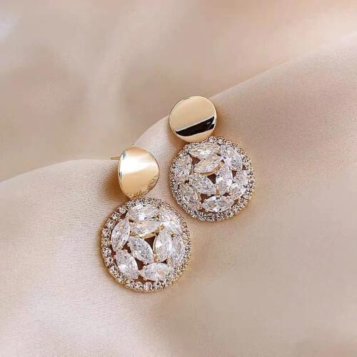 Womens Fashion Round Metal Earrings Shiny Rhinestone Geometry Dangle Earrings Girl Leaves Jewelry Accessories for Women