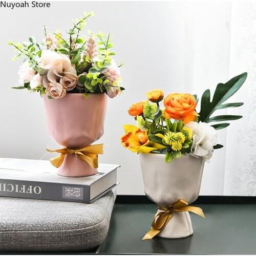 Nordic Creative Ceramic Vase Home Living Room Simulation Flower Decoration Bouquet Modeling Desktop Fake Flower Floral Art