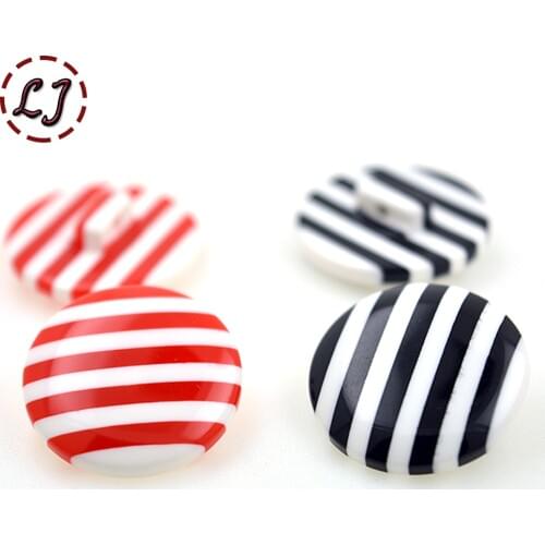 St.Lucas Red Buttons