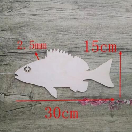 2x Fish cut out shape wooden animals ornament