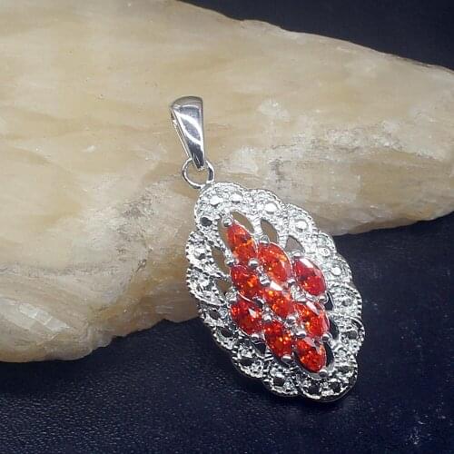 Gemstonefactory Jewelry Big Promotion 925 Silver Adorable Shiny Red Garnet Women Ladies Mom Gifts Necklace Pendant 20213614