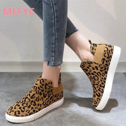 Plus size shoes autumn 2021 new one-foot casual single shoes suede round toe flat-bottom lazy shoes four colors
