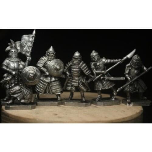 1/50 35mm War Chess Tin Metal Ancient Soldier Model Mongolian Empire Golden Horde Warrior DIY Figurines Home Office Decoration
