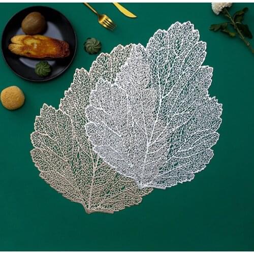 Household Table Mats Non-slip Anti-scalding Waterproof Table Mats PVC Bronzing Hollow Insulation Pot Mats Kitchen Accessories