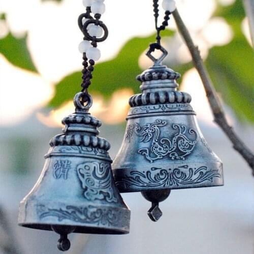 2pcs Antique Dragon and Phoenix Metal Wind Chimes Home Garden Decoration Chinese Wind Bell Car Pendant Hanging Gift for Wedding