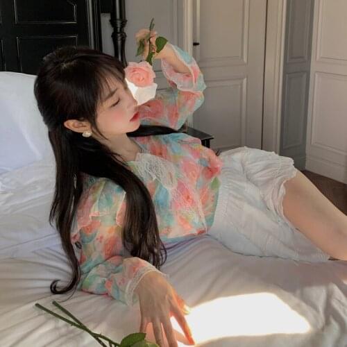 Shirt Womens Summer New Thin French Design Sense Niche Sun Protection Shirt Long-sleeved Floral Shirt