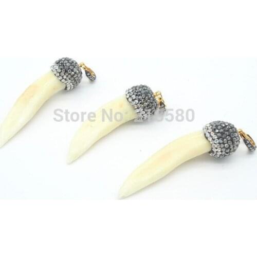 P15042312 Pave Crystal Wolf Teeth Pendants Animal Tooth Charm Bone Tusk With Pave Crystal Cap