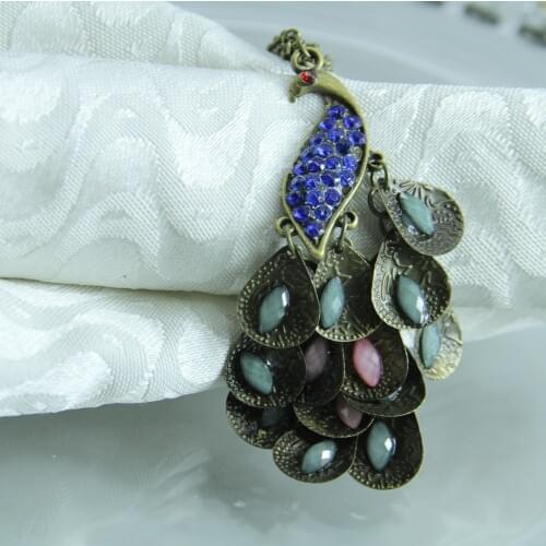 Qn19042909 free shipping peacock napkin ring with crystal wedding holiday wholesale napkin holder 12 pcs