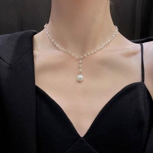 U-Magical Temperament Irregular Transparent Crystal Pendant Necklace for Women Minimalist Simulation Pearl Necklace Jewellery