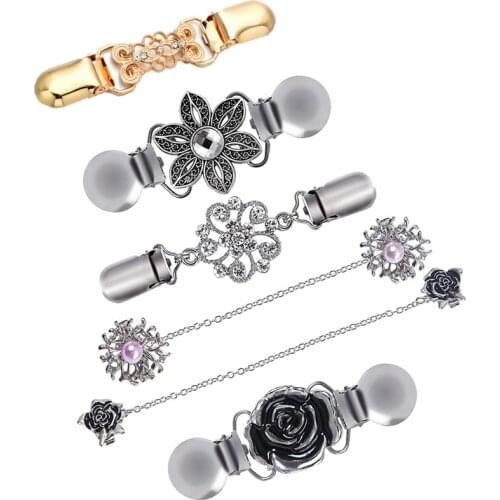 6 Pieces Retro Cardigan Clip Sweater Collar Clip Antique Flowers Flexible Beaded Duck-mouth Shirt Sweater Clips for Women