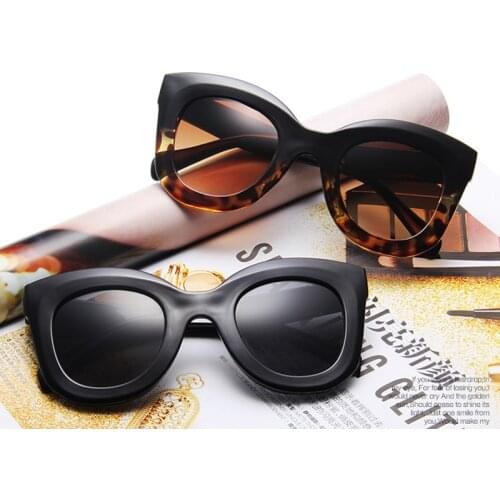 Womens Sunglasses Luxury Big Box Cats Eye Black Lenses Glasses Vintage Luxury Designer Men Driving Eyeglasses Decorative UV400
