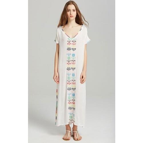 Summer new womens wear holiday Bohemian island beach dress short sleeve ethnic embroidery sexy slit long dress