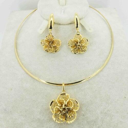 Fashion Dubai gold jewelry set African bridal wedding gift for women Saudi Arabia Necklace Earrings collar jewelry