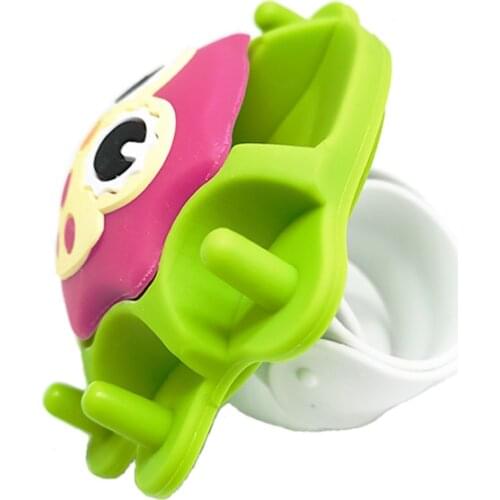 1PCS Sewing Caddy Organizer Scissor Holder Bobbins Holder Pincushion PinCushion Silicone Wrist Needle Pad