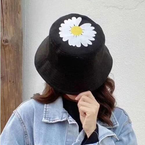 Ladies Bucket Hat Fisherman Hat Double-sided Chrysanthemum Print Fashion Bob Women‘s Hat Mens Sun Hat Casual Wind Shade Beach