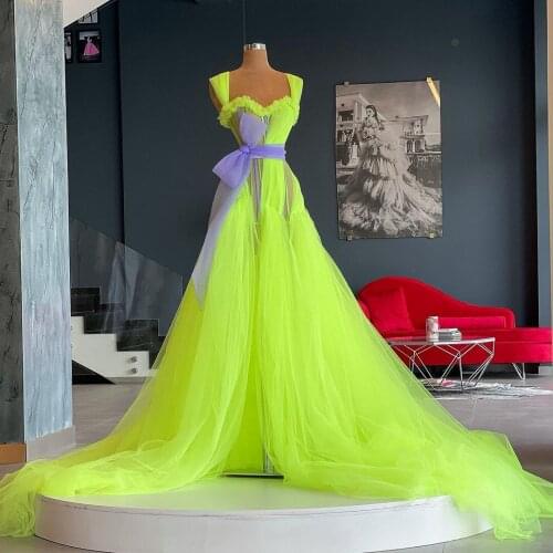 Fluorescent Green Tulle Prom Dresses With Straps Sweetheart With Purple Bow Waistband Long Train Sheer Evening Gowns