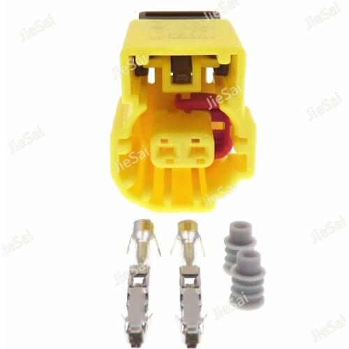 2 Pin 8K0973323R Wiring Socket For VW Audi 1.2 Series Auto Electric Cable Harness Waterproof Yellow Connector