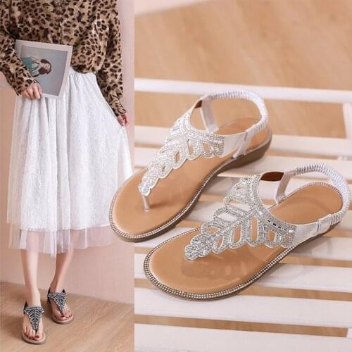 Women shoes 2021 new fashion comfy female Sandals summer plus size 35-43 girls Pinch toe rhinestone Flat Sandals womans slipper