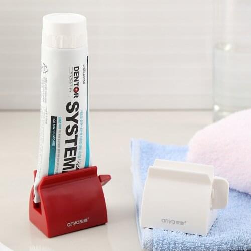 1PC Home Multifunction Rolling Tube Squeezer Children Manual Toothpaste Dispenser Sucker Holder Bathroom Gadget Different Models