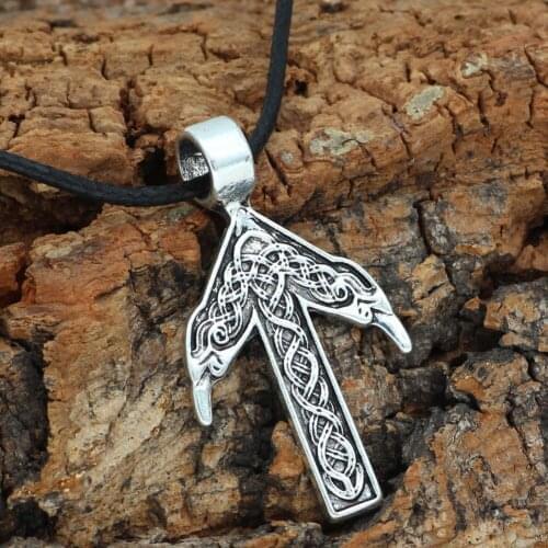 Norse Vikings Nordic Pendant Necklace TIWAZ / TYR Rune Viking Amulet Pendant Necklace Nordic Talisman