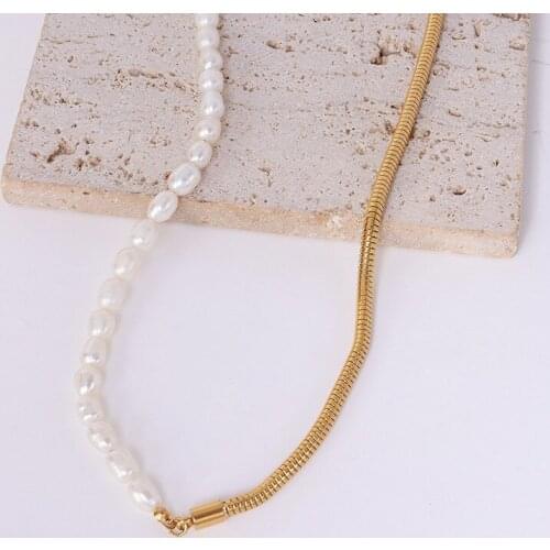 Vintage Natural Pearl Chain Necklace For Women Temperament Gold Metal Choker Necklace Stainless Steel Jewelry Bijoux Femme