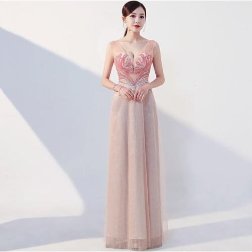 Pink Sexy Yarn Skirt Long Cheongsam Modern Oriental Style V Neck Host Qi Pao Women Chinese Evening Dress Qipao Promotion Robe