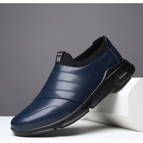 Mens large size fashion PU leather shoes casual shoes cover foot single shoes slip on shoes cross-border trend Loafers H584