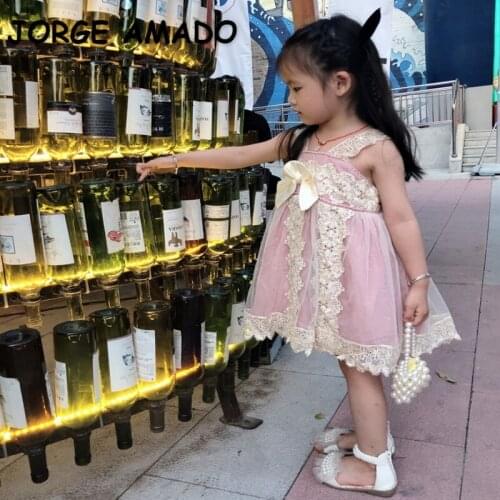 2021 Hot Sale New Summer Kids Girls Dress Pink Hollow Out Lace Bow Sling Princess Dresses Cute Style Preschool Clothes E1242