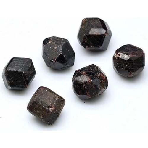 Natural large garnet tumbled stones quartz crystals minerals massage healing gemstones fish tank decoration
