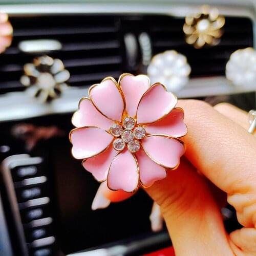 Diamond Daisy Flower Car Perfume Air Freshener Pearl Little Daisy Car Ornament Sunflower Auto Interior Accessories Air Vent Clip