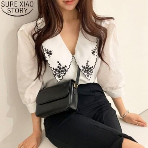 2021 Single Breasted Elegant White Shirt Floral Embroidery Shirt Women Summer Half Sleeve Blouse Vintage Tops Blusas Mujer 14223