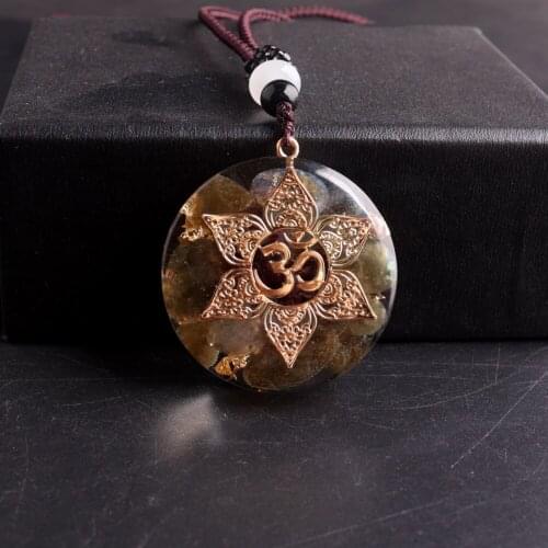Free Shipping Orgonite Energy Pendant Necklace Natural Stone Labradorite Chakra Pendants Jewelry Necklaces Druzy Reiki Pendulum