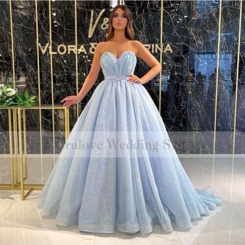 New Arrival Sweetheart Prom Dress Light Sky Blue Arabic Evening Dress 2021 Sequins Sparkly Prom Wear Robe De Soiree