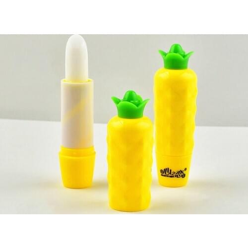 Wholesale Pineapple Lip Balm Moisturizing Smooth Fine Lines Brighten Lip Color Anti-drying Nourishing Lip Balm Makeup Cosmetic