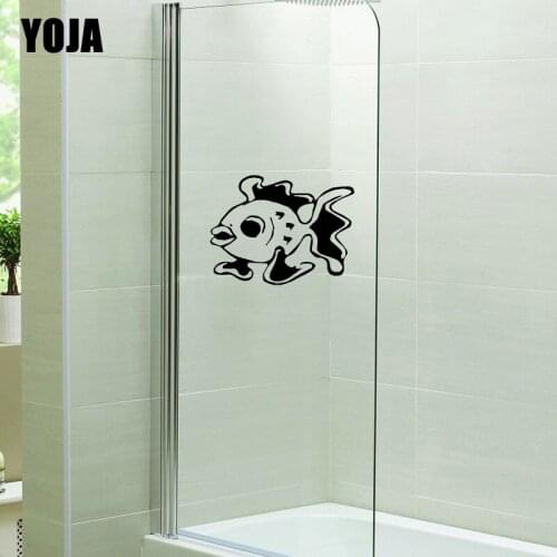 YOJA 17x22.2CM Funny Goldfish Bathroom Decal Home Decor Wall Sticker G2-0434