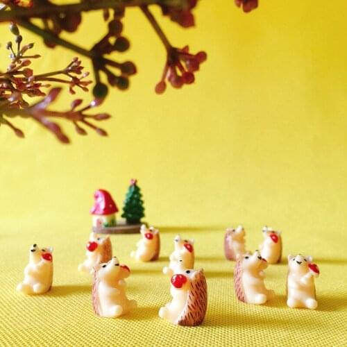 10Pcs/hedgehog with mushroom/lovely animals/fairy garden gnome/moss terrarium /crafts/bonsai/figurine/home table decor/a007