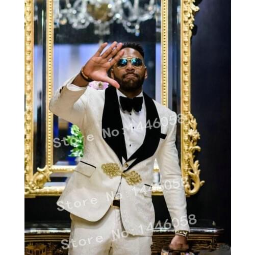 2019 Brand China Style Black Velvet Lapel White Paisley Men Suit Wedding Tuxedos Groom Tuxedos Men Dinner Party Dress 3 Pcs Suit