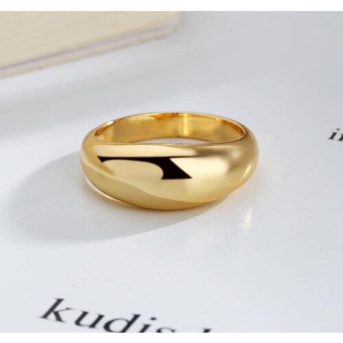 European and American Ladies Wedding Simple Golden Thick Ring Fashion Geometric Round Ladies Ring Alloy Party Jewelry Ring