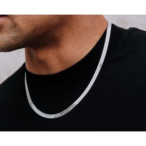 Tailxy Chokers On The Neck