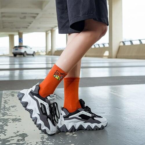 Middle Tube Socks Female Left and Right Feet Cartoon Couple Socks Simple Personality Autumn and Winter Cotton Socks Stockings