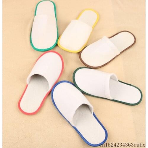 100 Pairs Hotel Disposable Slippers Travel Spa Disposable Slippers Non-slip Men Women Slippers Party Home Guest Use Party Favors