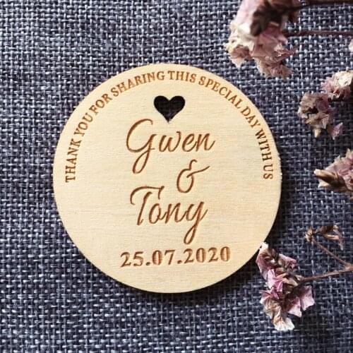 Rustic personalized save the date magnet,Wooden Saved the Date, Wedding Bride and Groom shower party favors gifts