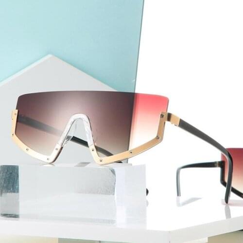 Irregular Square Gradient Sunglasses Women 2019 New Trendy Celebrity Brand Designer Rivet Half Frame Lens Shades Glasses UV400