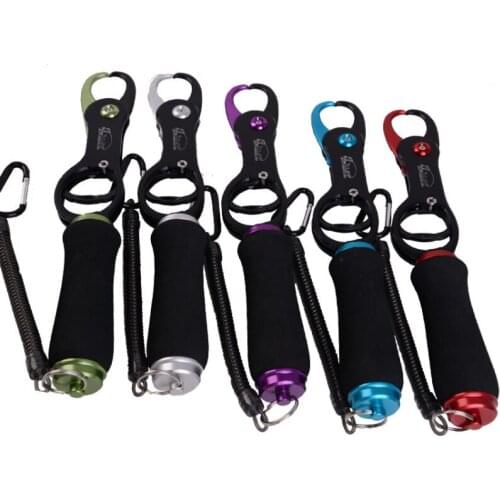 1 PC Fishing Lip Grip Space Aluminum Lightweight Fishing Gripper Fish Grabber Controller EVA Foam Handle Fishing Tool