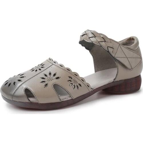 2020 New Summer Fashion Elegant Low-heel Sandals Women Sandals Hollow Flowers Hole Sandals Comfortable Genuine Leather Sandals