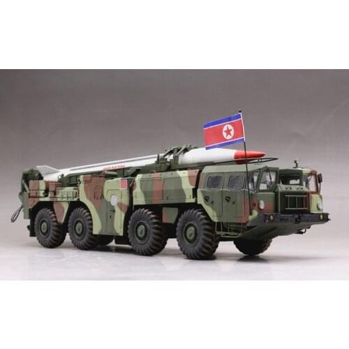 1/35 DPRK Hwassong-5 Short-range Tactical Hallistic Missile Transport Truck