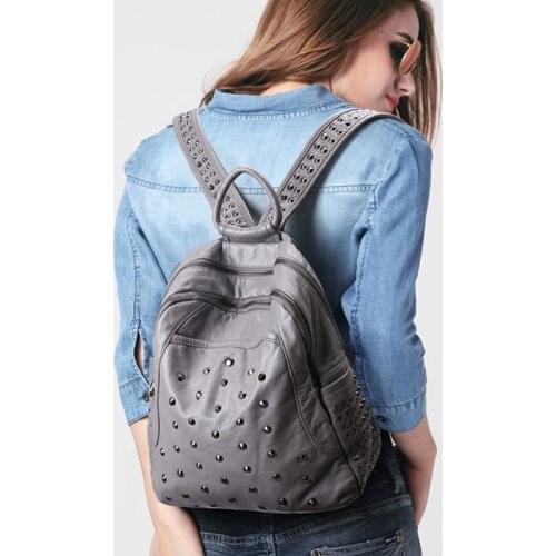 Women Travel Big Capacity Backpack Fashion Rivets Bead School Bag Softshell Pu Leather Mochila Bags Girls Book Packing Bagpack