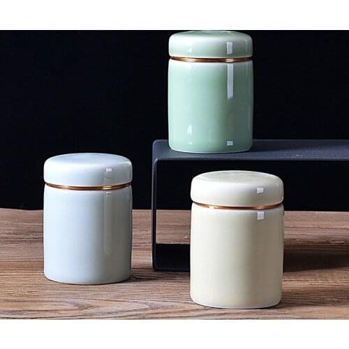 European Cylindrical Ceramic Storage Jar Portable Travel Sealed Tea Caddy Household Exquisite Candy Sundries Storage Box Decor