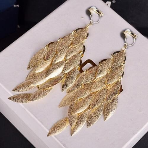 Grace Jun New Design Vintage Fashion Scrub Leaf Clip on Earrings Without Piercing for Women Party Wedding Elegant Earrings